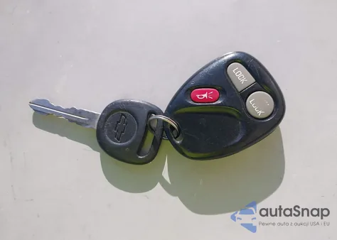 2001 Chevrolet Silverado 1500 Lt z USA, uszkodzony, nr VIN 2GCEK19T811154156